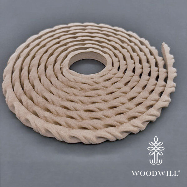[804033] Wood Carved Flexible Trimm~ 215cm. X 0.9cm.